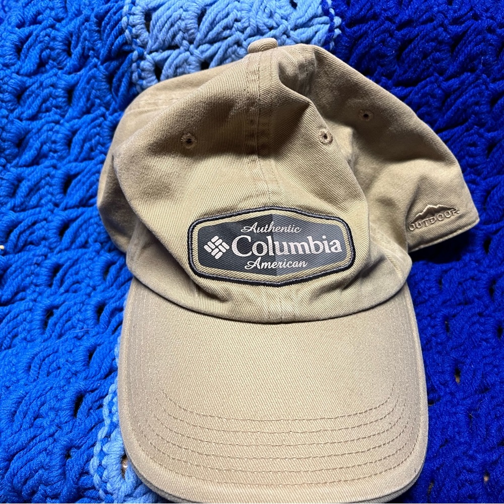 Columbia Khaki Unisex Cap